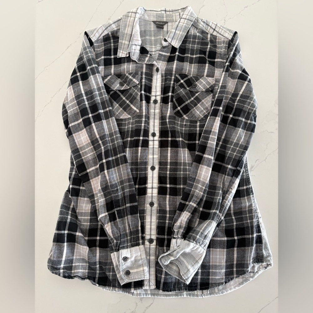 Eddie Bauer size medium flannel